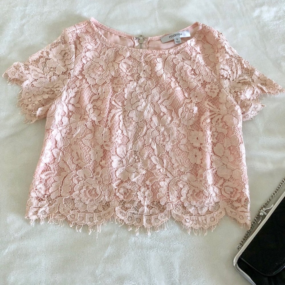 Morning Lavendar lace crop top in Peach Pink